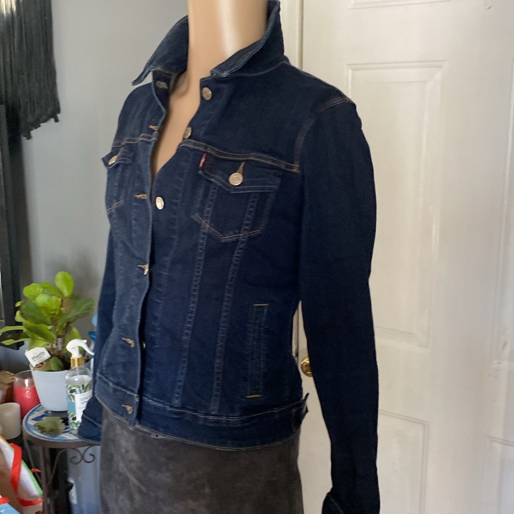 Levi’s denim jacket - Picture 3 of 8